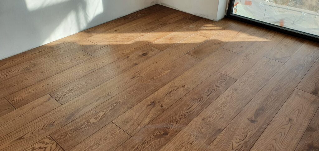 Aklimatyzacja deski – ile trwa i dlaczego jest tak ważna?